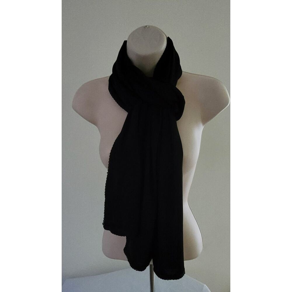 MAGELLAN'S Travel/Packable Black Shawl/Wrap 22"x72" Folds down to 7"X5"X2" Pouch - Picture 7 of 9
